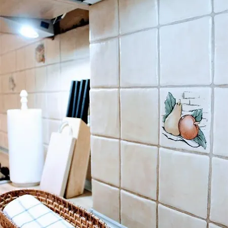 Apartament-Konsulat Srodmiescie Apartment
